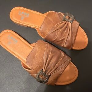 Lane Boot Company Women's Pony Up Sandals In Desert Clay